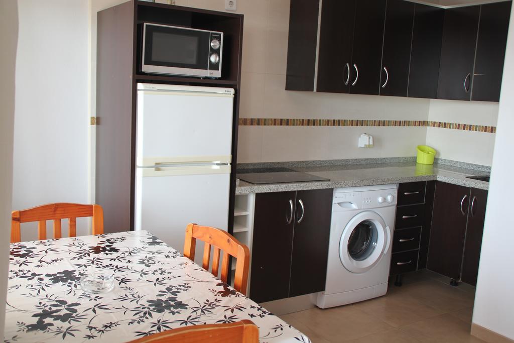 Apartamentos Miramar โบโลเนีย ภายนอก รูปภาพ